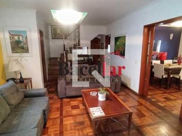 Praça Barão de Corumbá - Varanda, Garagem