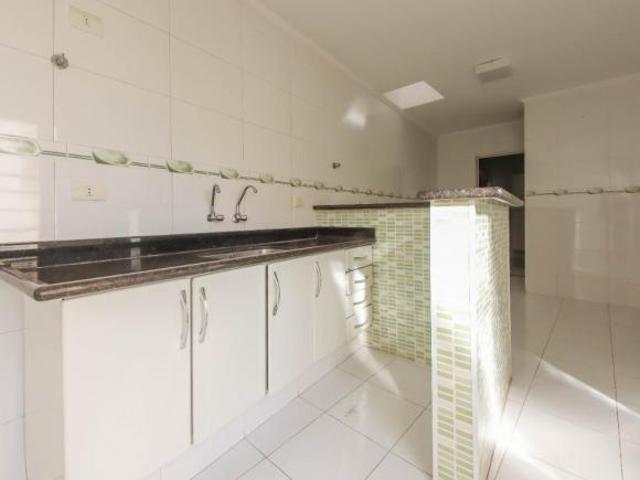 Casa tipo para venda com 3 quartos, 152m²