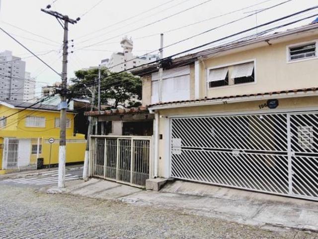 Casa tipo para venda com 3 quartos, 186m²