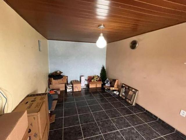 Casa tipo para venda com 3 quartos, 138m²