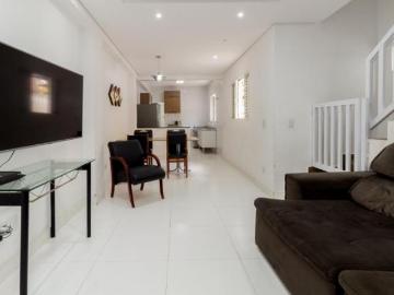 Casa tipo para venda com 2 quartos, 140m²