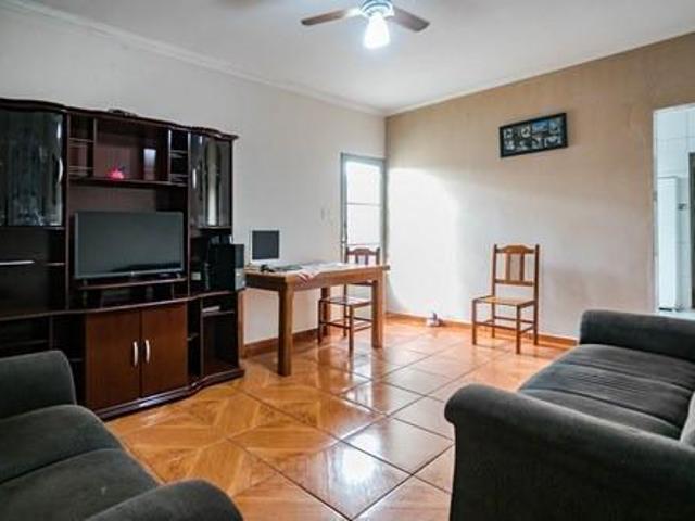Casa tipo para venda com 2 quartos, 156m²