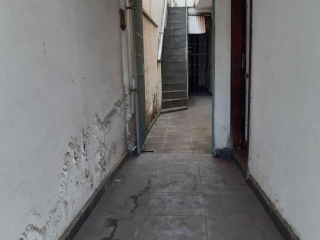 Casa tipo para venda com 4 quartos, 188m²