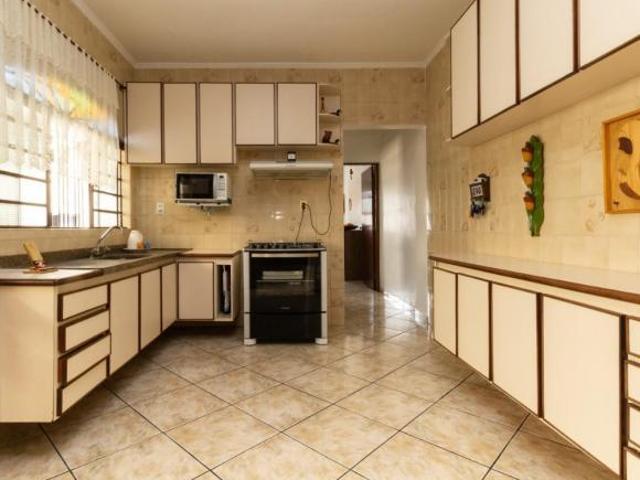 Casa tipo para venda em Vila Boaçava com 3 quartos, sendo 1 suíte, 126m²
