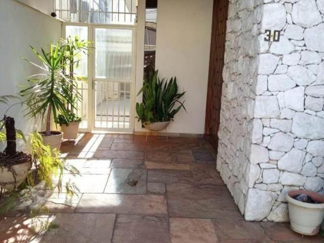 Casa tipo para venda em Bosque da Saúde com 4 quartos, sendo 2 suítes, 279m²