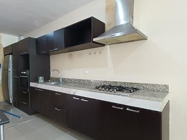 CASA TIPO TOWN HOUSE EN RENTA