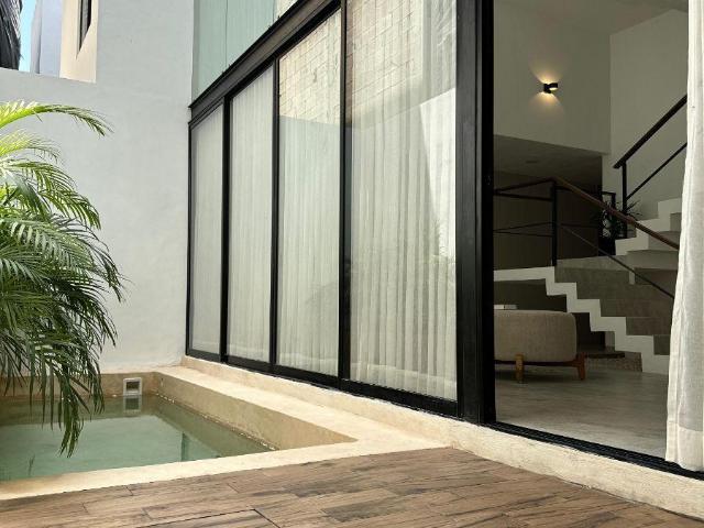 Casa tipo Townhouse al norte de M?rida, Montes de Ame