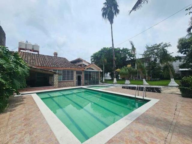 VILLA 4 CASAS VENTA EN XALAPA SUR
