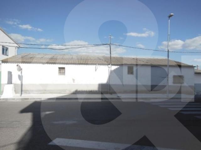Casa TIPICA DE PUEBLO CON FINCA IDEAL PARA CASA RURAL