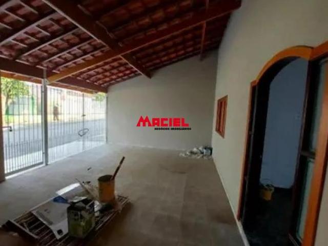 Casa toda reformada no Campo dos Alemães