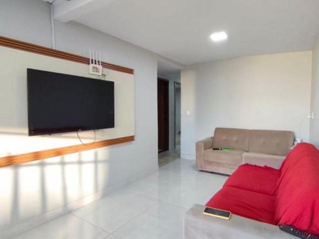 CASA TODA REFORMADA COM 3 QTOS, SUITES, NA QD. 202 RESIDENCIAL OESTE