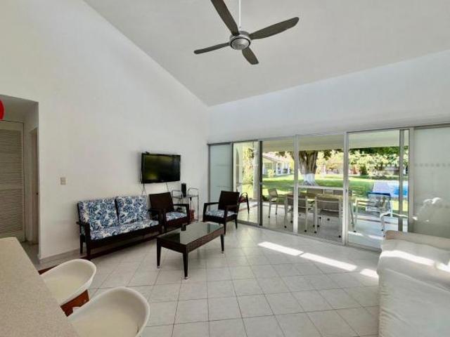 Casa totalmente amueblada en fraccionamiento, Ticuman Morelos