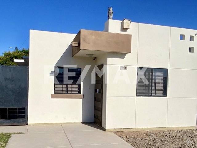 Casa Totalmente Amueblada en Renta en Bosque del Pedregal