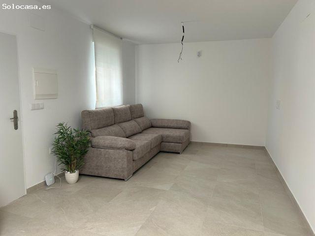 Casa totalmente reformada con gran terraza en Hurchillo