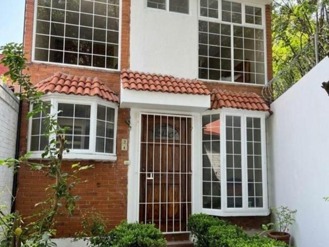 CASA TOTALMENTE REMODELADA A PRECIO DE REMATE CHOLULA
