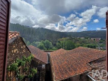 Casa tradicional em Janeiro de Cima e Bogas de Baixo de 130,00 m²