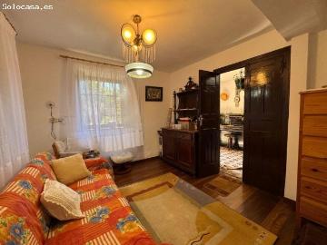 CASA TRADICIONAL EN HELECHA: 3 Plantas, Desván Diáfano, Jardín, Garaje y Tejado Reformado