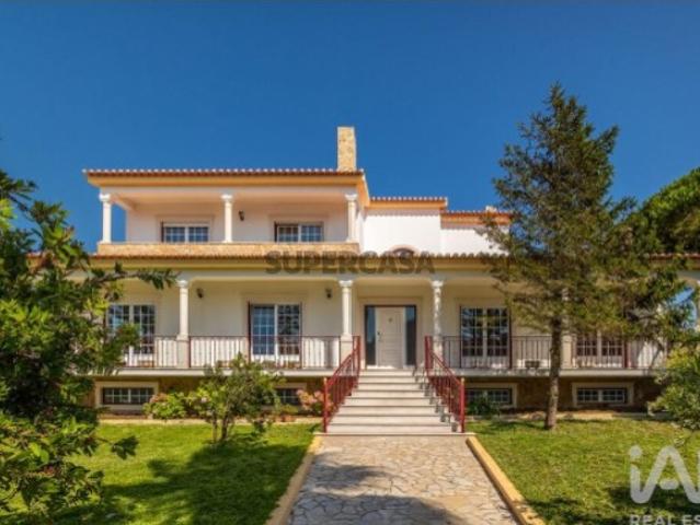 Casa tradicional T4 em Caldas da Rainha Nossa Senhora do Pópulo, Coto e São Gregório de 484,00 m²