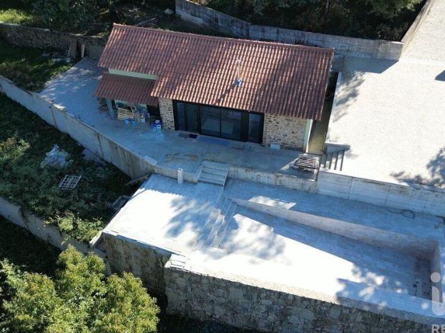 Casa tradicional T4 em Fornelos e Queijada de 144,00 m² 144m² Fornelos e Queijada