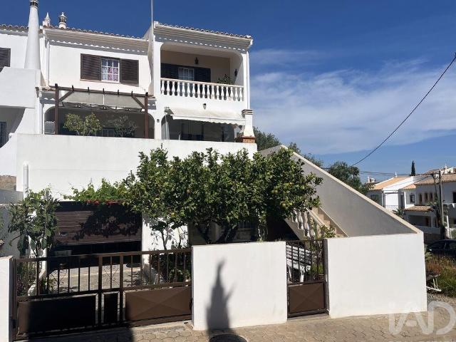 Casa tradicional T3 em Algoz e Tunes de 175,00 m² 175m² Algoz e Tunes