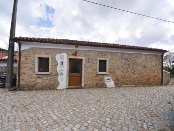 Casa tradicional T3 em Espinhal de 213,00 m² 213m² Espinhal