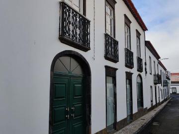 Casa tradicional T3 em Povoação de 283,00 m² 283m² Povoação