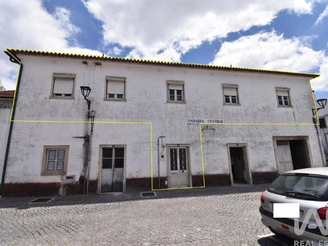 Casa tradicional T3 em São Miguel, Santa Eufémia e Rabaçal d. 137m² Penela Santa Eufémia