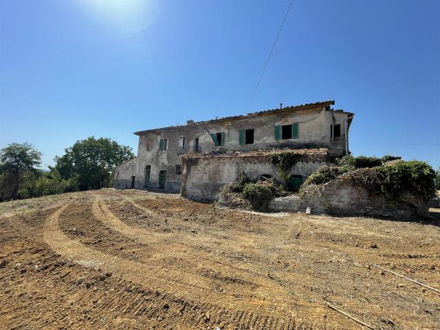 Casa tradizionale toscana da ristrutturare 500m² Capannoli