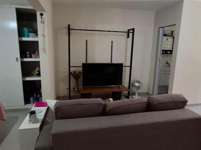 Casa três dormitórios uma suíte duas vagas