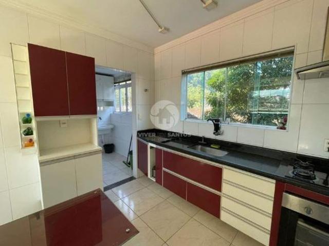 Casa Triplex 3 quartos com piscina em Santos !