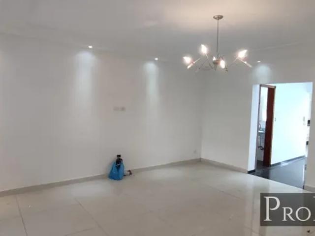 Casa tríplex 500m² 4 dormitórios sendo 3 suítes e Lazer – R$ 1.650.000,00