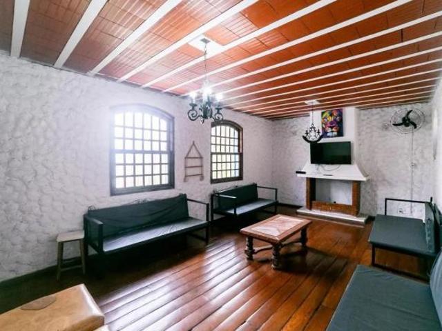 Casa Triplex com 5 quartos à venda em Belo Horizonte, no bairro São Lucas