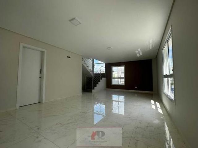 Casa Triplex em Bairro Alto, Curitiba/PR