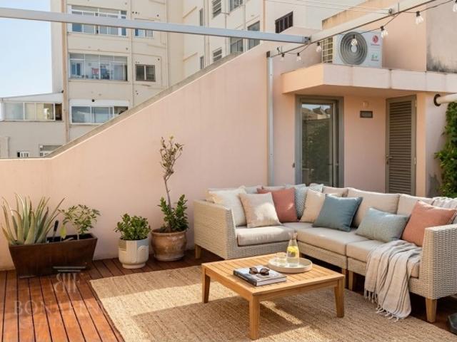 Casa triplex en alquiler en Palma de Mallorca con terraza y piscina privada