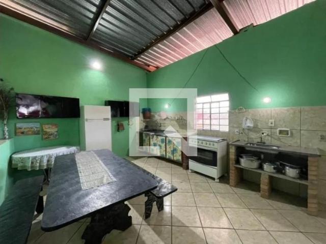 Casa, Tropical, 2 Quartos, 100 m2 Contagem