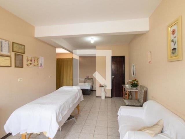 Casa, Uberaba, 3 Quartos, 219 m2 Curitiba