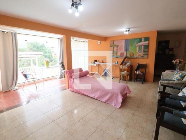 Casa, Umuarama, 3 Quartos, 450 m2 Osasco