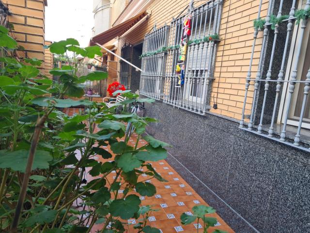 CASA UNA PLANTA EN BELLAVISTA