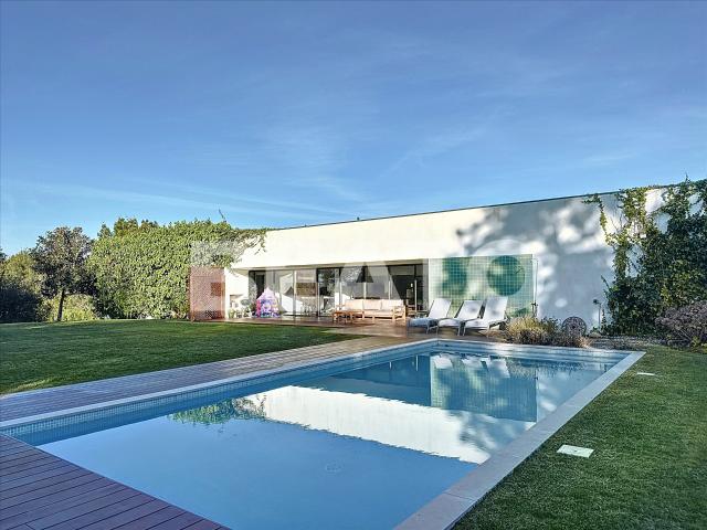 Casa Única no Bom Sucesso Resort 3 Quartos, Piscina Aqueci. 336m² Vau
