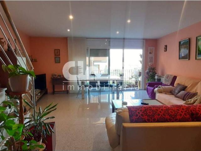 CASA UNIFAMILIAR EN VENTA EN BERGA