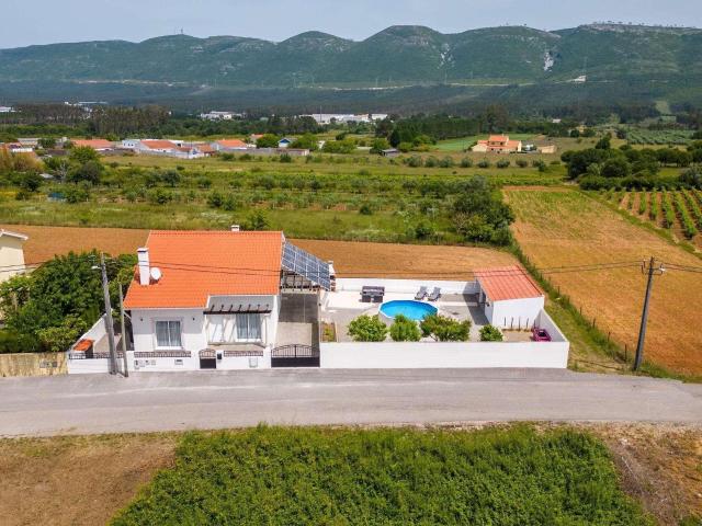 Casa unifamiliar com três quartos e vista para o Can 129m² Aljubarrota Prazeres