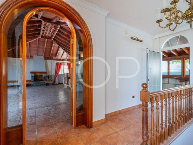 Casa unifamiliar con piscina privada en Aldea Blanca, San Mi. 188m² Aldea Blanca