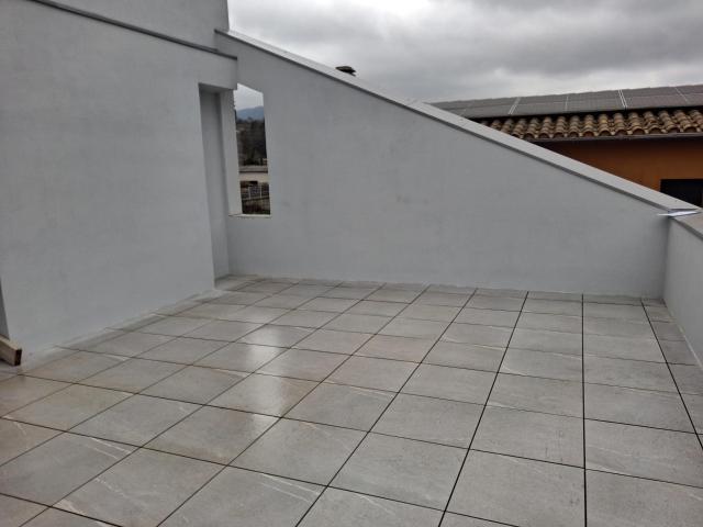 Casa unifamiliar de obra nueva con garaje para 3 coches y am. 261m² Les Planes d'Hostoles
