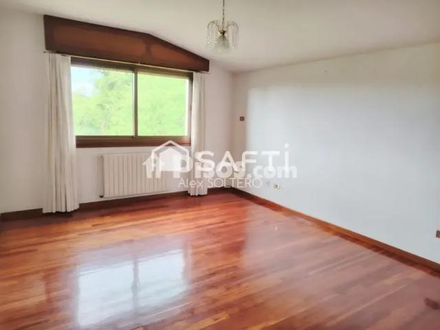 Casa unifamiliar en alquiler en Alcabre Navia Comesaña