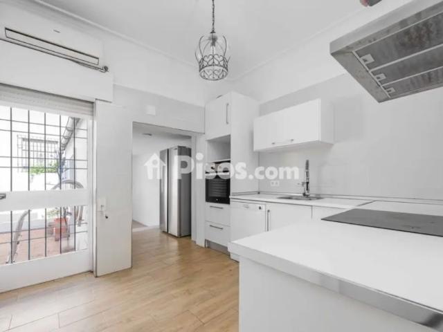 Casa unifamiliar en alquiler en Calle de San Antonio María Claret, número >