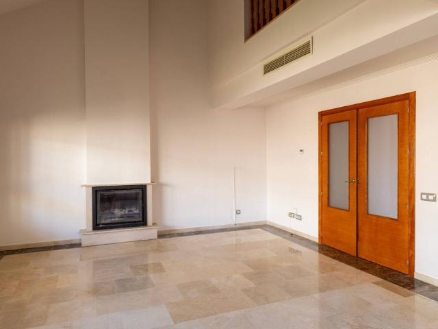 Casa unifamiliar en alquiler en Palomares del Río