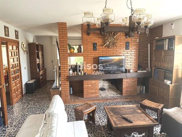 Casa unifamiliar en alquiler en Urbanizacion Nueva Sierra de Altomira Guadalajara