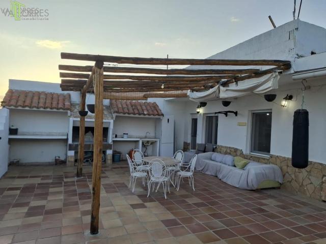 Casa unifamiliar en una parcela de 740 m2