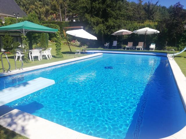 Casa unifamiliar en venta en Becerril de la Sierra