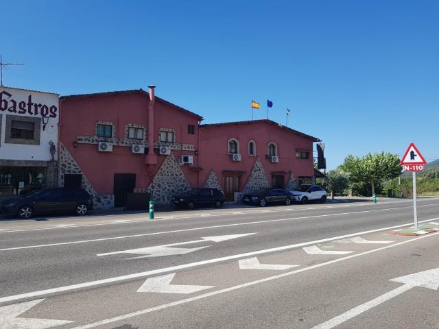 Chalet en venta en Cabezuela del Valle